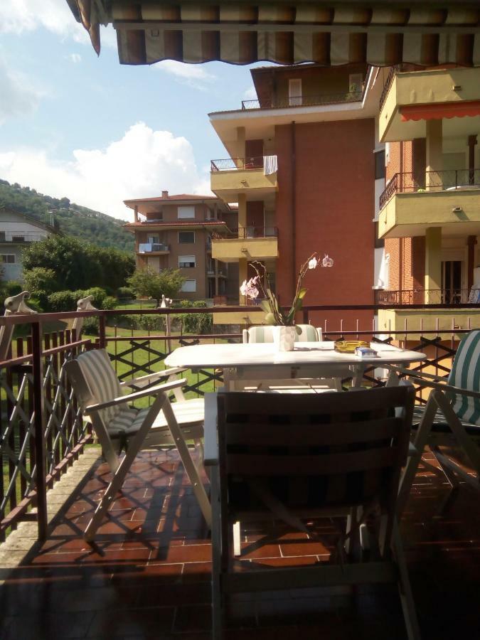 شقة La Terrazza ستريزا المظهر الخارجي الصورة